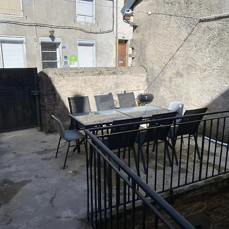 Holiday home De Groupe Lacs Et Foret Du Jura - *